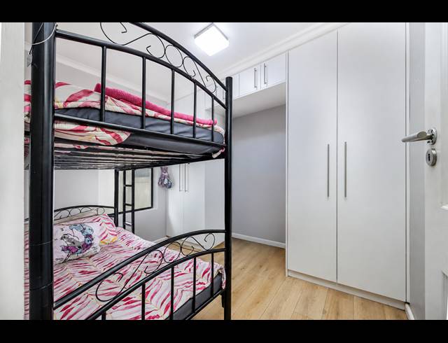2 BEDROOM APARTMENT FOR SALE IN SILVER OAKS